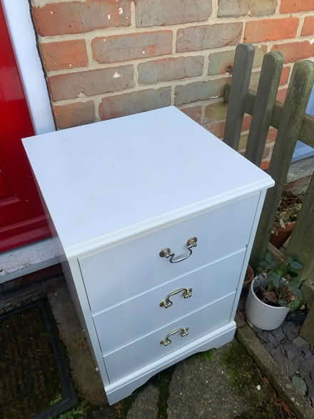 Photo of free Bedside Chest of Drawers (Bishop's Stortford CM23) #1