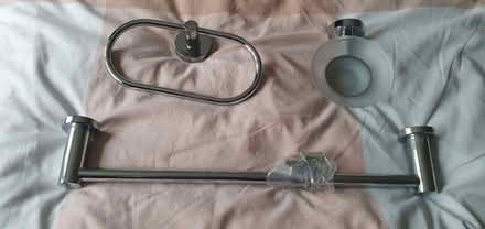 Photo of free 3x Bathroom fittings (Wokingham RG40) #1