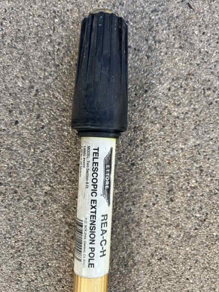 Photo of free telescopic pole (MISSING EXTENSION) (Hawthorne) #2