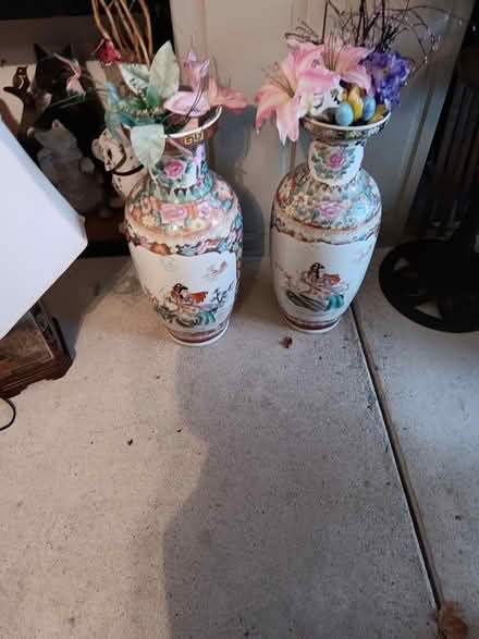 Photo of free 2 tall oriental vases (northwest westland.) #1