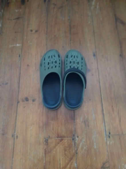 Photo of free Indoor clogs + flip flops (Sands HP12) #1