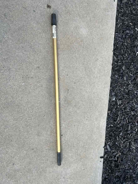 Photo of free telescopic pole (MISSING EXTENSION) (Hawthorne) #1