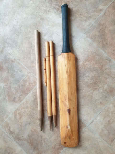 Photo of free Cricket set (Radford Semele CV31) #1