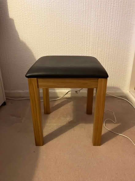 Photo of free Stool (Noctorum CH43) #2