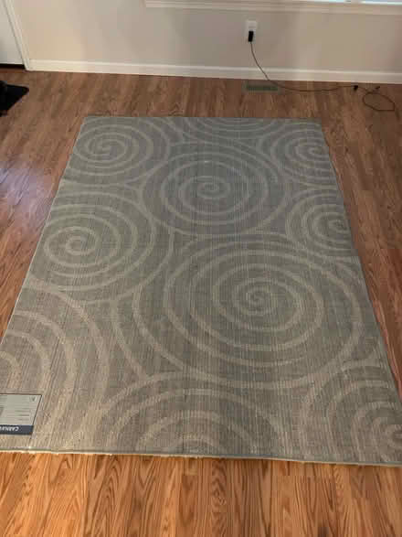 Photo of free 5 by 7 rug (Wildwood Mo near town center) #2