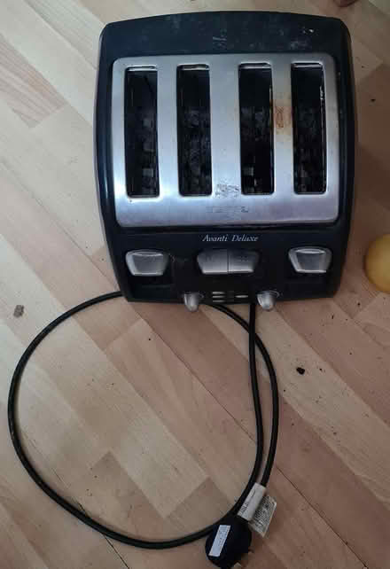 Photo of free Part working 4 sl8ce Tefal Toaster (S14 - Gleadless Valley) #2