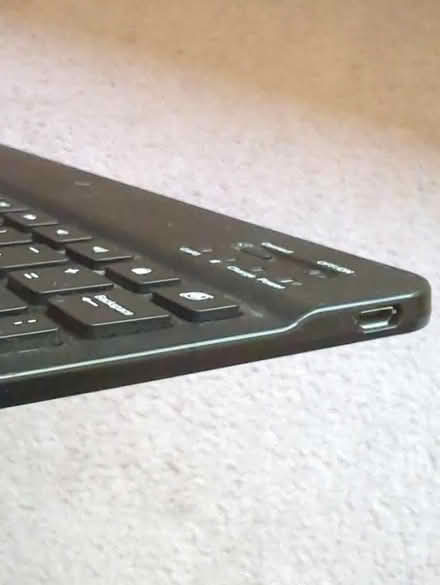 Photo of free Bluetooth keyboard for tablet/phone (Cook) #2