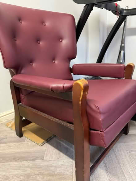 Photo of free Reclinable Chair (Scunthorpe DN15) #1