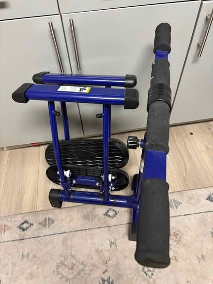 Photo of free Leg exercise machine (Downtown Frederick) #1