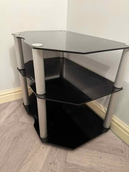 Photo of free Glass stool and shelf (Scunthorpe DN15) #2