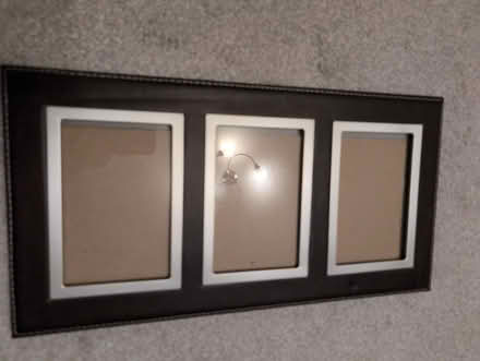 Photo of free Brown leather effect photo frame (PO16) #1