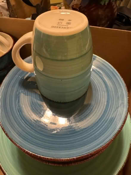 Photo of free Vancasso dish set (Twinbrook) #2