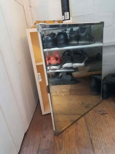 Photo of free Corner mirrored cabinet (Woodgate B32) #2