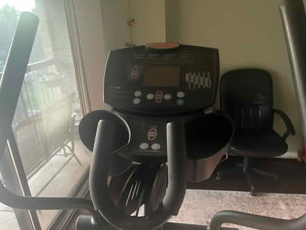 Photo of free Life Fitness Elliptical X3i (Whole Foods Rockville pike) #3