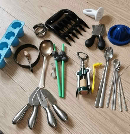 Photo of free Kitchen Utensils (Lesmahagow South Lanarkshire) #1