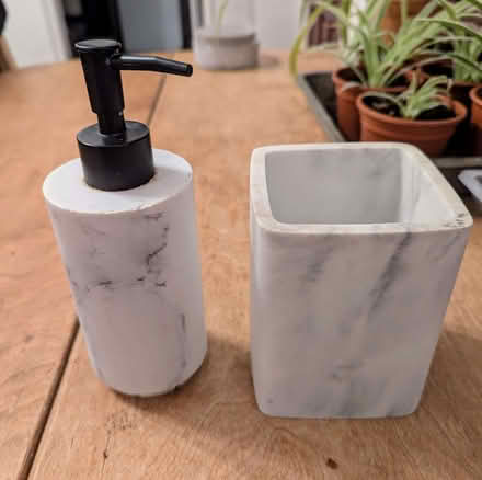 Photo of free Bathroom soap dispenser and toothbrush pot (East End Park LS9) #1