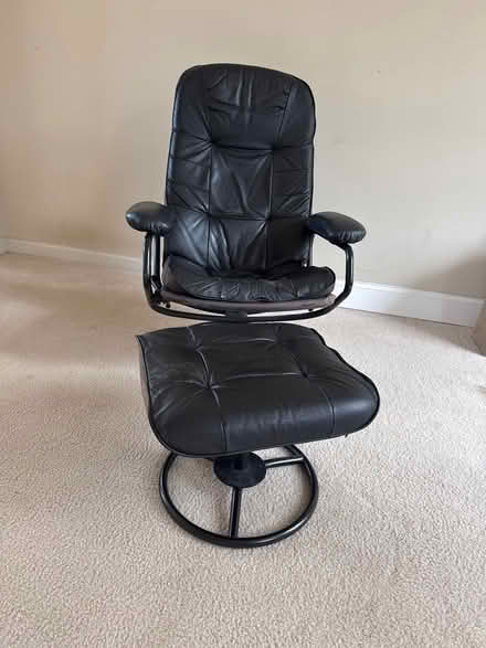 Photo of free Reclining Chair (New Market, MD) #1