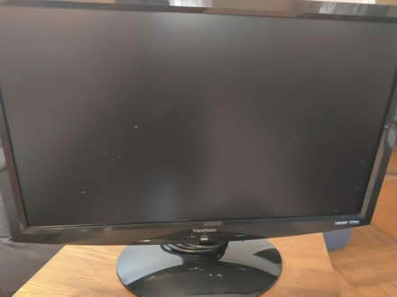 Photo of free 22 Inch ViewSonic Monitor (Brooklyn, Flatbush) #2