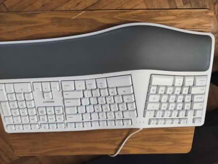 Photo of free Ergonomic wired keyboard (Brooklyn, Flatbush) #2