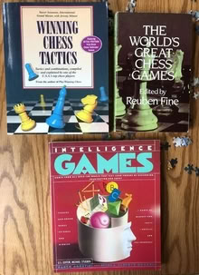 Photo of free two chess books and a mixed games book [20886] #1