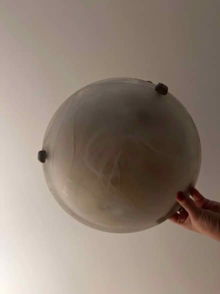 Photo of free Light fixture (South Evanston) #1