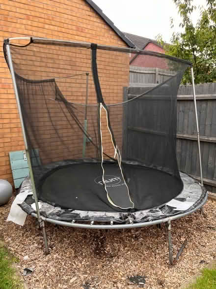 Photo of free trampoline (Solihull B90) #1