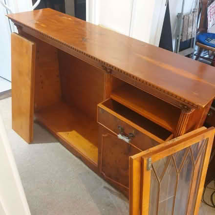 Photo of free nice veneered display unit (CT1) #2