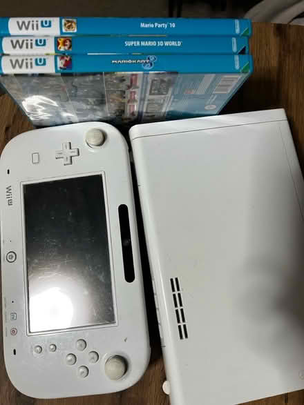 Photo of free Wii u console with 3 games (Bethnal Green) #1