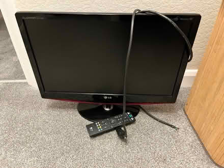 Photo of free Lg 21” tv (Belper DE56) #1