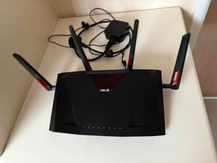 Photo of free Asus Router (Oxton CH42) #2