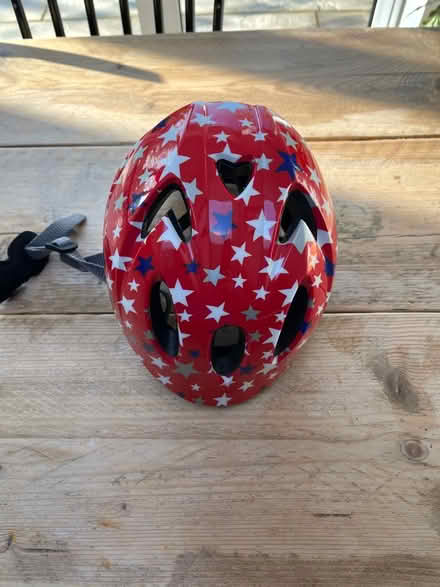 Photo of free Kids XXS Helmet (Letchworth SG6) #1