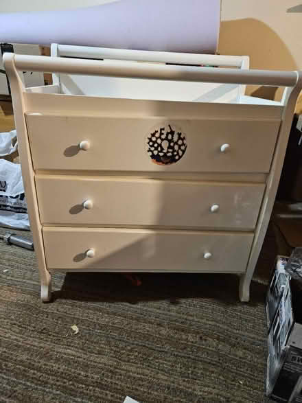 Photo of free Baby changing table (North Potomac) #1