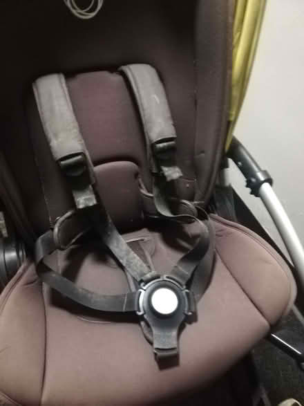 Photo of free Bugaboo Bee Pram / Buggy (Headingley LS6) #2