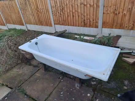 Photo of free Steel Enamel Bath (Pimley SY1) #1