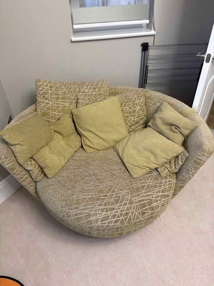 Photo of free Love seat (Whalley BB7) #1