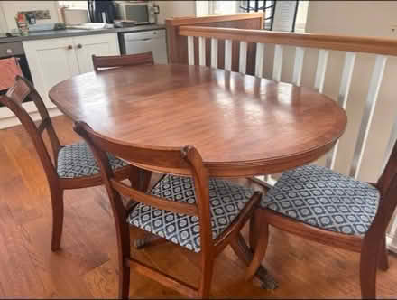 Photo of free Extendable Dining Table & 4 Chairs (NG34) #2