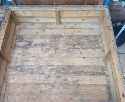 Photo of free Outside wooden storage box (CB8) #3