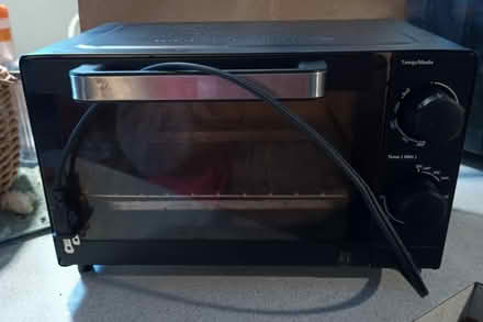 Photo of free Small Toaster oven (used, as-is) (Norristown, PA 19401) #1