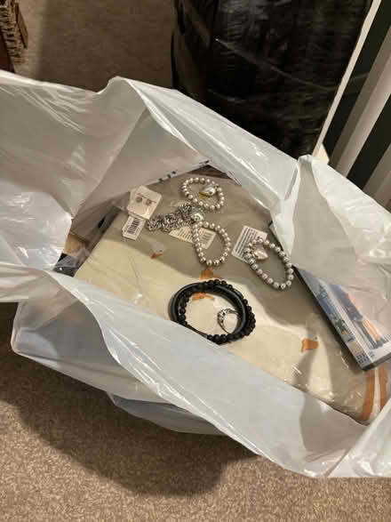 Photo of free Job lot of carboot items (Askern DN6) #2