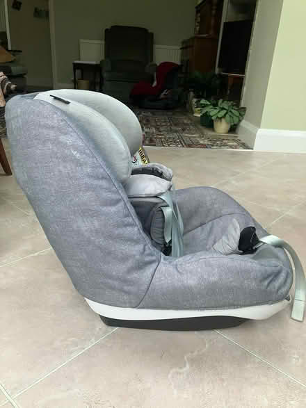 Photo of free Maxi Cosi Car Seat (CH45) #2