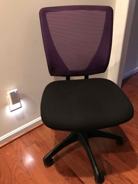 Photo of free Office chair (Lee’s Hill - Turnberry East) #3