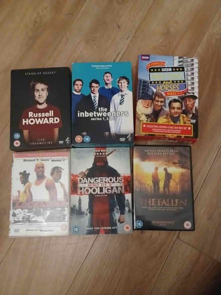 Photo of free Dvds (New addington) #1