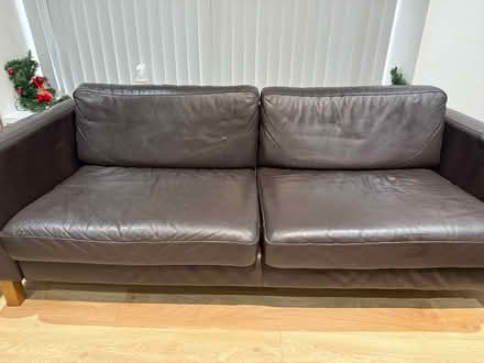 Photo of free 2 and 3 Seater Leather Sofa (Daisy Hill BD9) #2