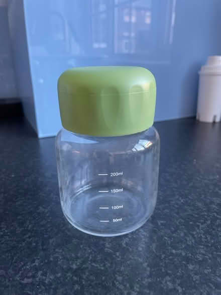 Photo of free Glass water bottle (Rotherhithe SE16) #1