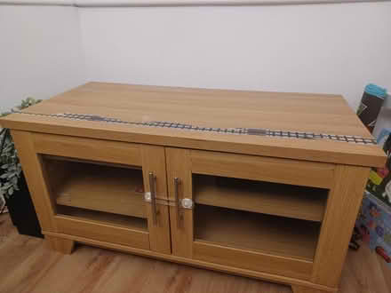 Photo of free Tv unit (New addington) #1