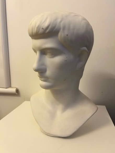 Photo of free Decorative Greek male bust (Acton W3) #1