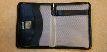 Photo of free writing paper case (Bilton HG1) #1