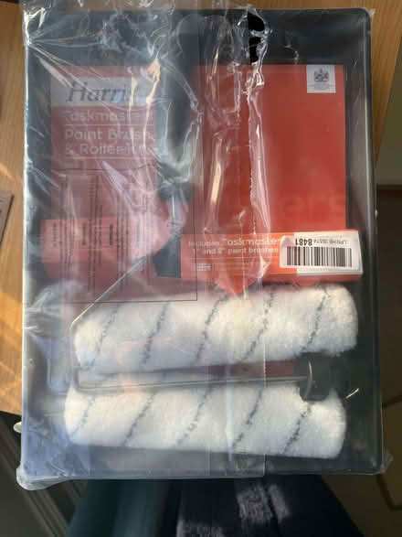 Photo of free Paint Tray and Rollers (Bruntsfield EH10) #1