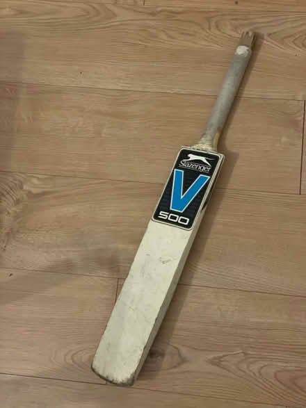 Photo of free Slazenger V500 cricket bat 🏏 (NE6 South of Heaton Park) #1