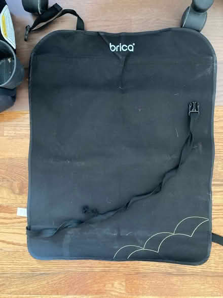 Photo of free Chicco gofit plus booster seat (Troy Rochester rd and Maple) #4